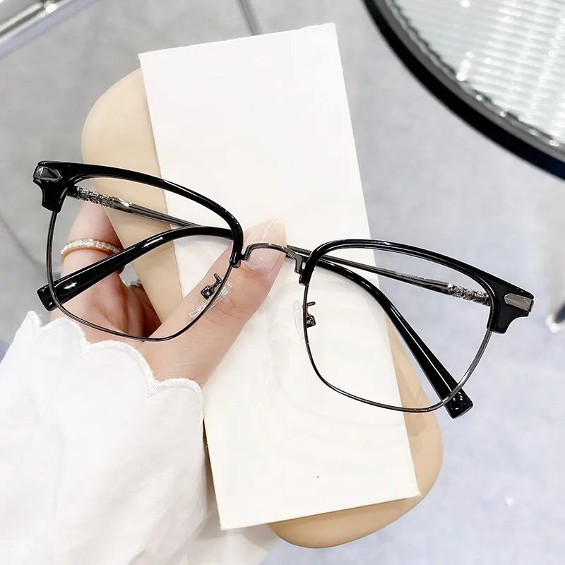 Óculos Fashion 2024