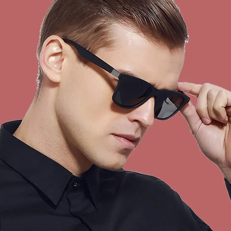 Óculos de sol esportivo